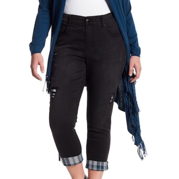 [Melissa McCarthy Seven7] Skinny Distressed Jeans - Picture 1 of 8